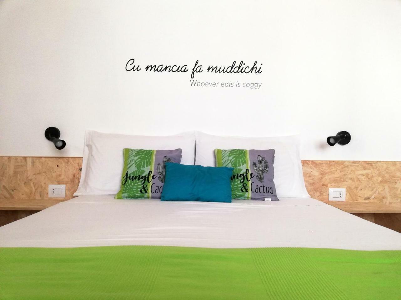 Bed and Breakfast Le Mangiatoie Del Cavaliere Монталлегро Экстерьер фото